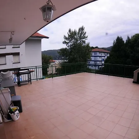 Urdaibai 4 Apartment Busturia